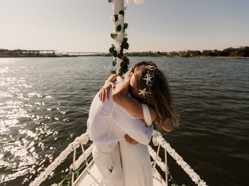 cununie civilă în largul mării cununie pe mare, cununie pe velier, cununie pe Marea Neagră, cununie civilă pe mare, cununie pe velier Grecia, cununie pe velier Mangalia, cununie civilă în largul mării, cununie la bordul unui velier, ceremonie civilă pe apă